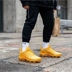 Nike Air VaporMax Plus Citron Yellow – US Women’s 8.5 – Retro Sneakers